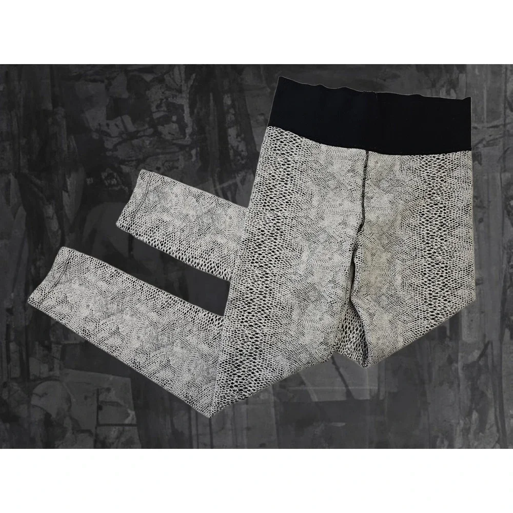 Blue Life Womens XS Fit Snake Skin‎ Ankle-Length Skinny Leg Leggings Yoga EUC